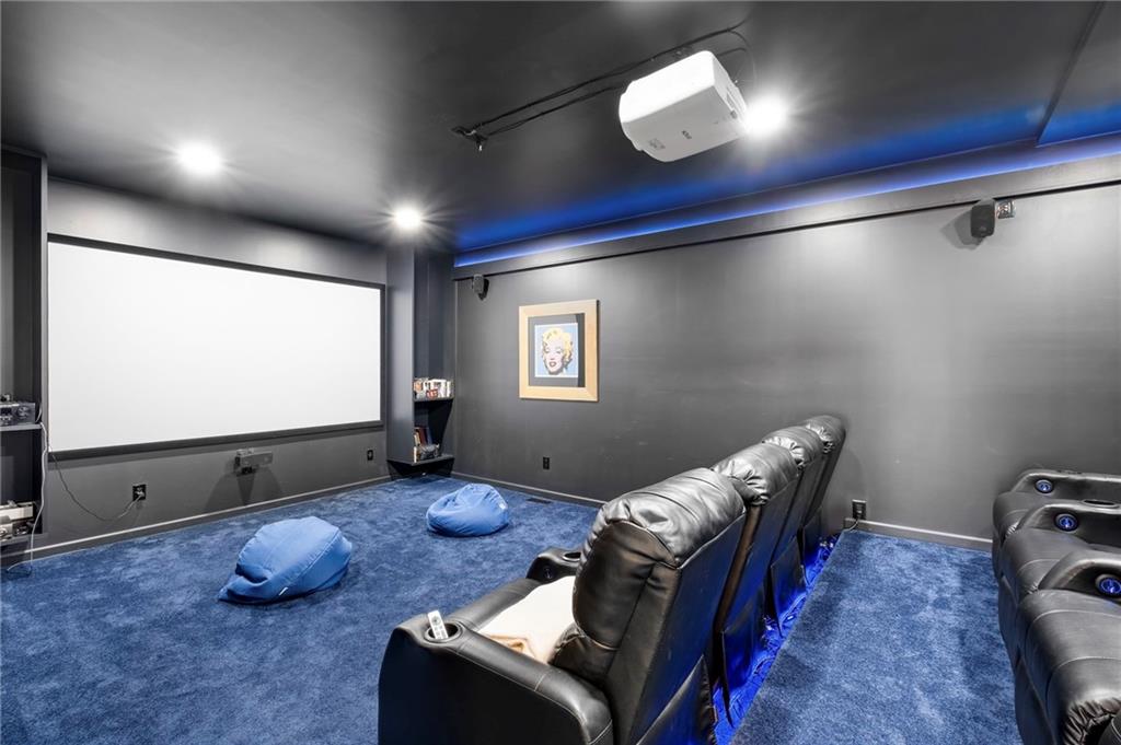 825 Overhill Court