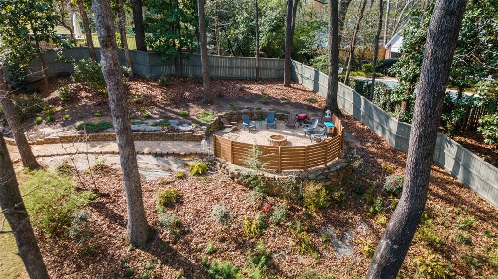 825 Overhill Court