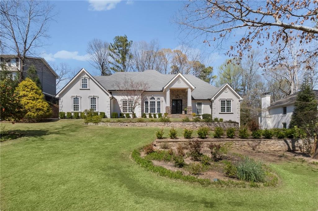 825 Overhill Court