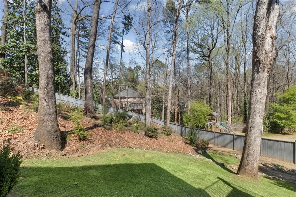 825 Overhill Court