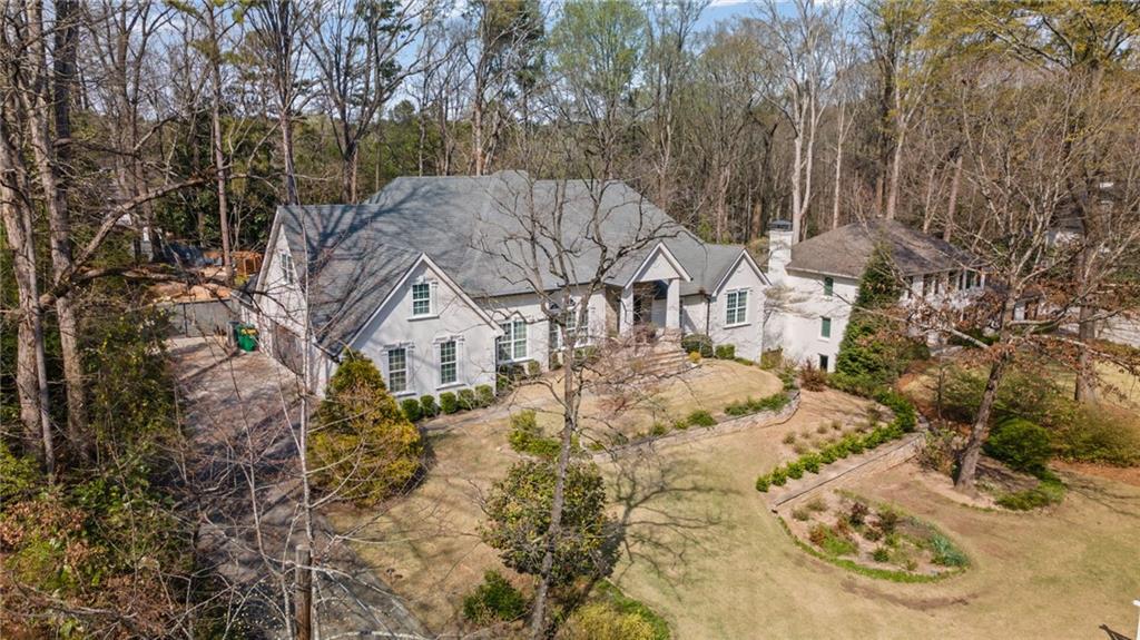 825 Overhill Court