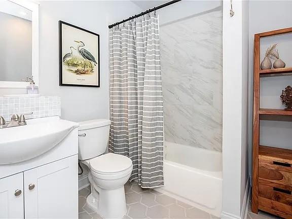 187 Farrington Avenue SE