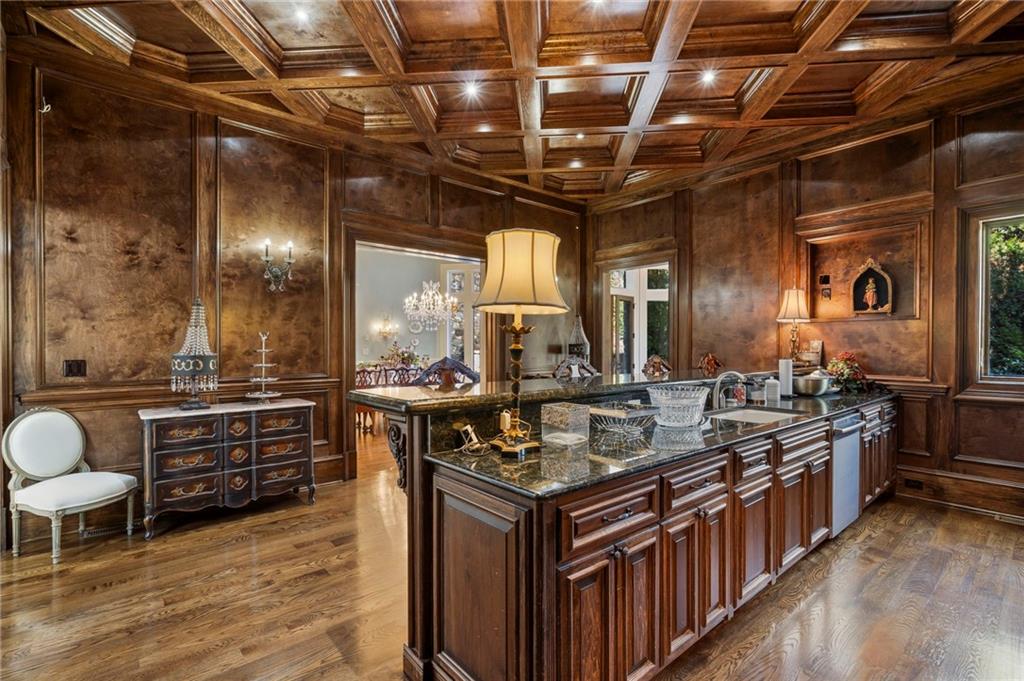 1376 Mount Paran Road NW