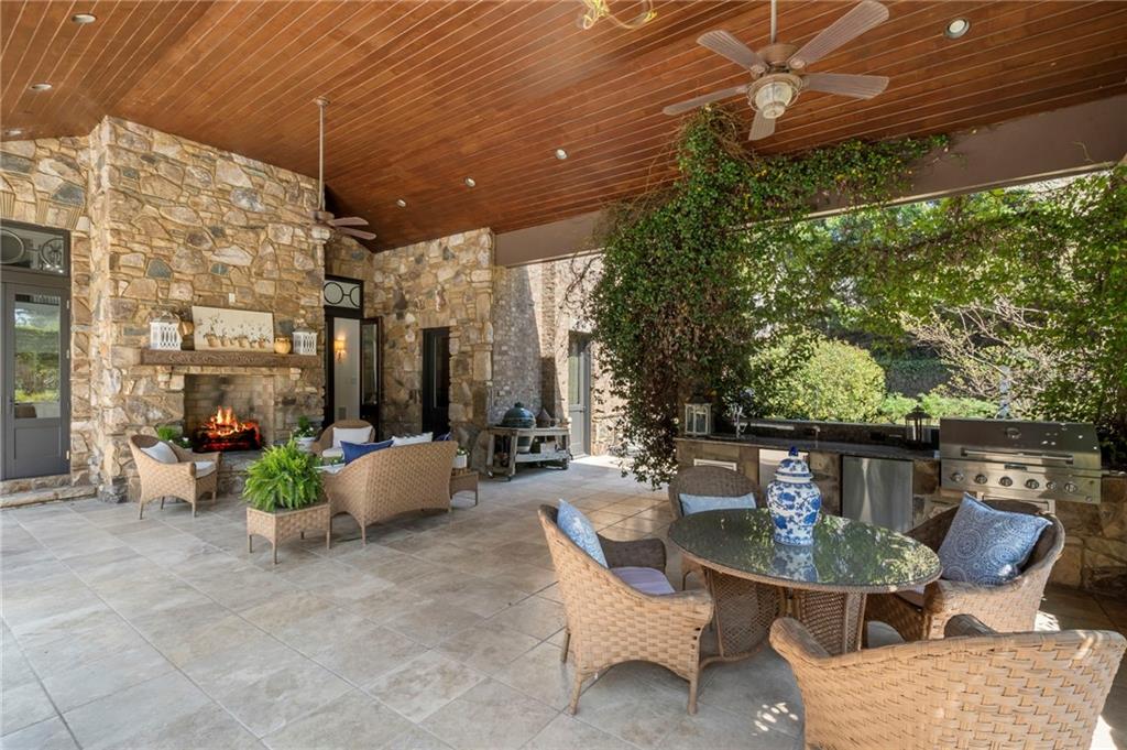 1376 Mount Paran Road NW