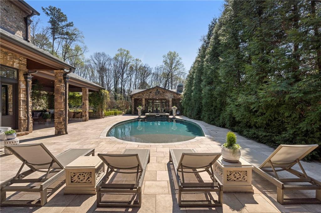 1376 Mount Paran Road NW