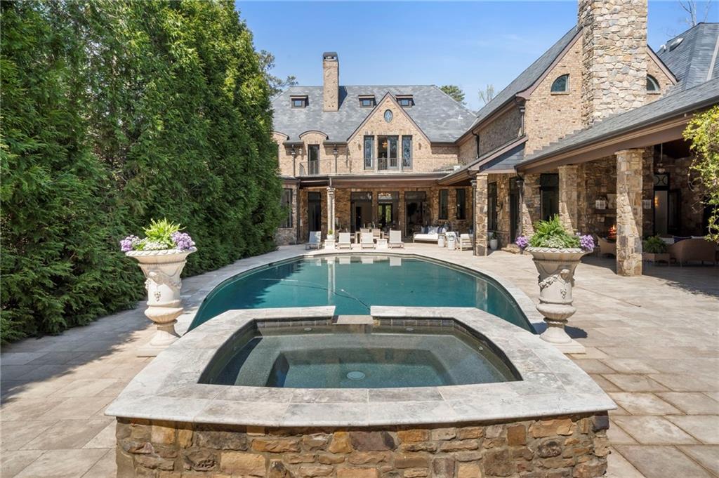 1376 Mount Paran Road NW