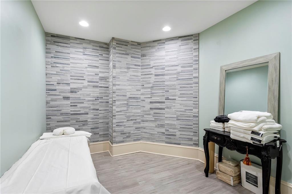 1376 Mount Paran Road NW