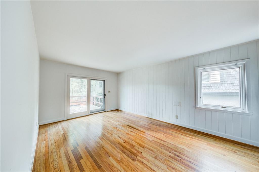 378 Hillside Drive NW