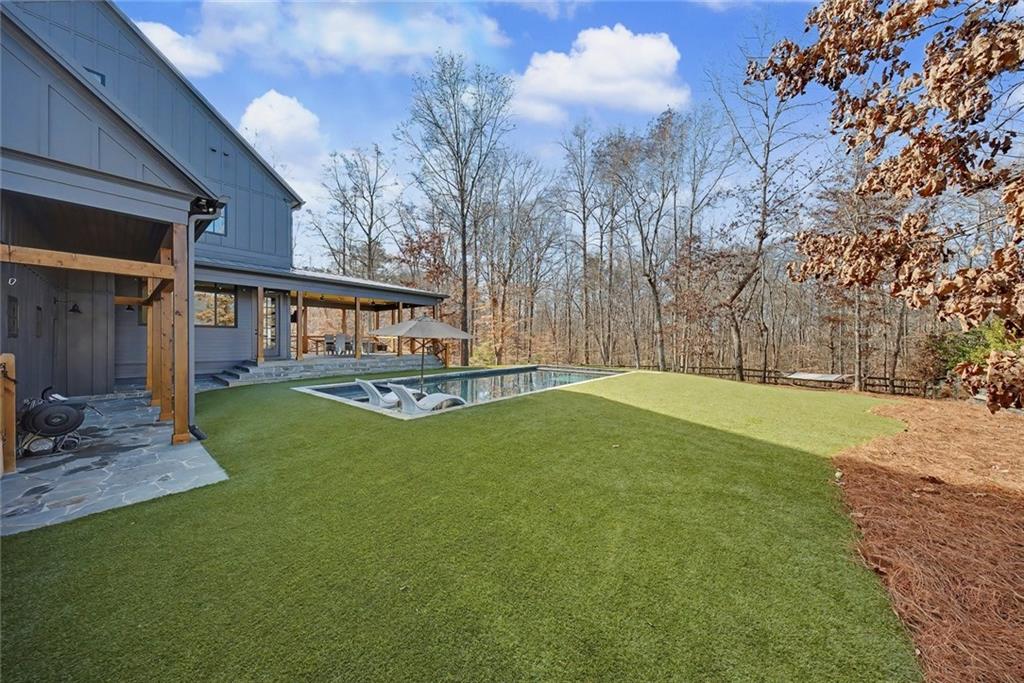 12560 Sibley Lane