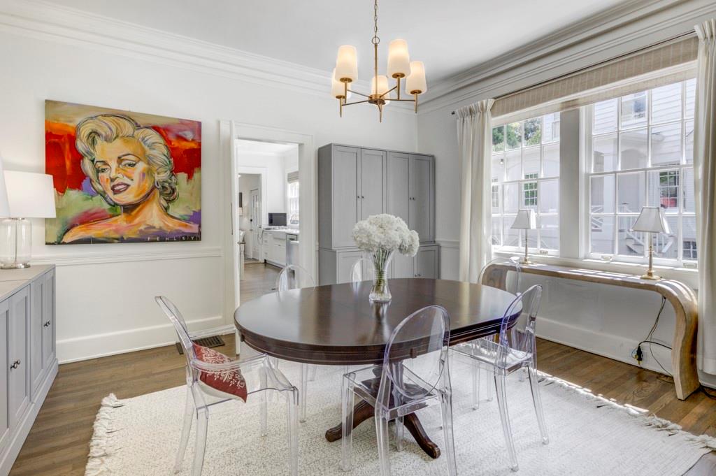 27 Northwood Avenue NE