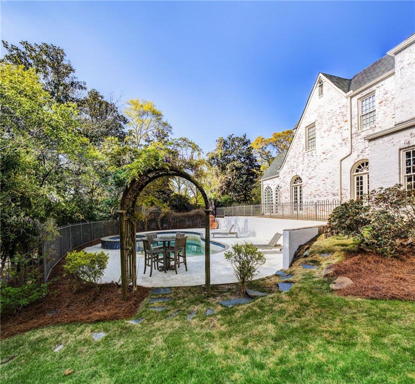 3119 Habersham Road NW