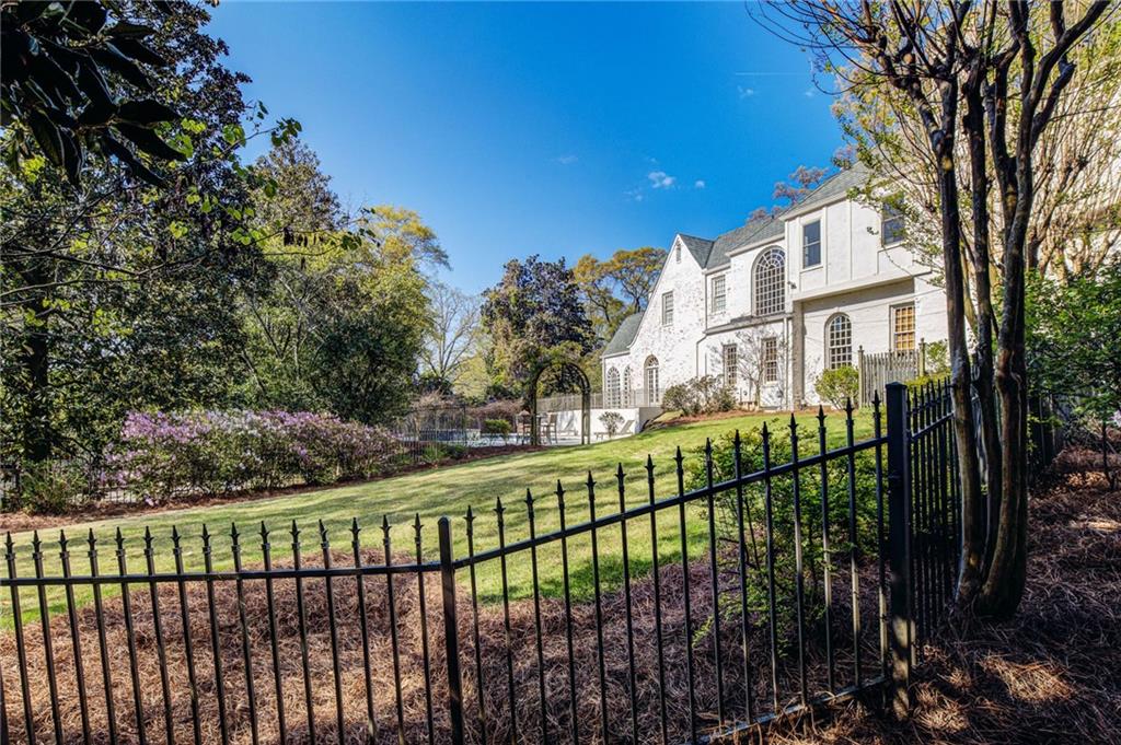 3119 Habersham Road NW