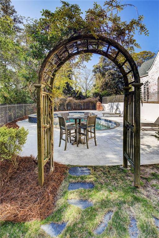 3119 Habersham Road NW