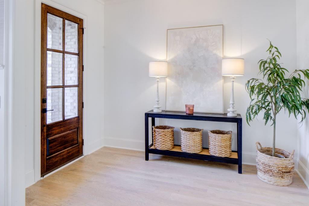 2726 Vinings Orchard Circle SE