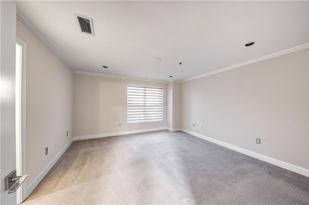 2626 Peachtree Road NW Unit 412