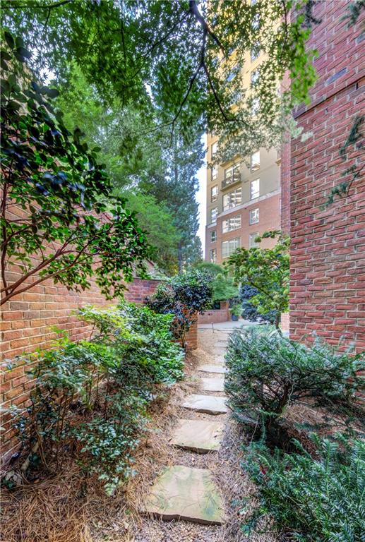 2626 Peachtree Road NW Unit 412