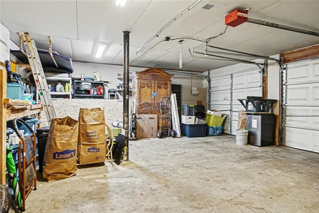 1959 SW McAdoo Court