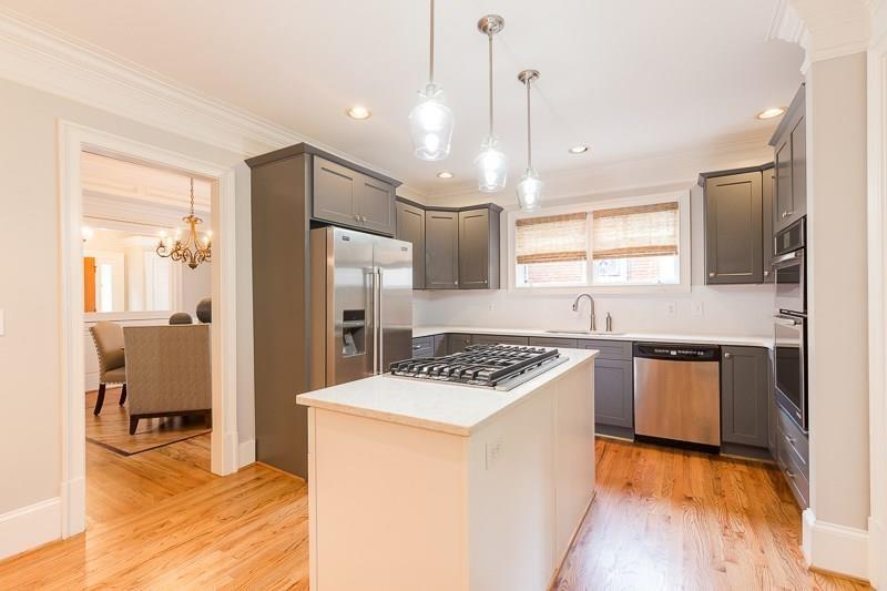 1106 Mclynn Avenue NE