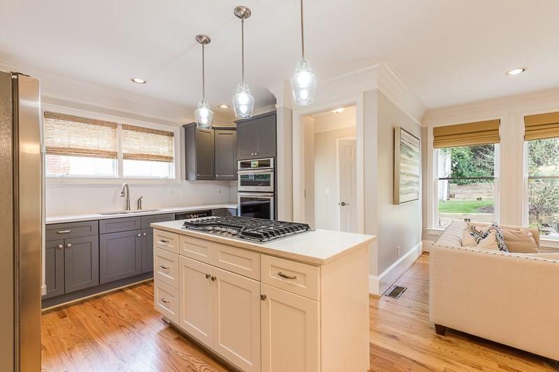 1106 Mclynn Avenue NE