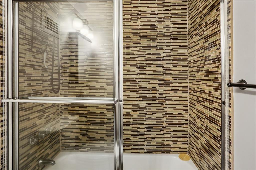 2925 Pharr Court NW Unit 316