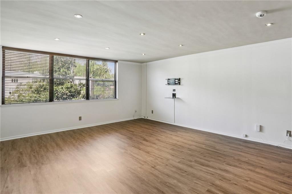 2925 Pharr Court NW Unit 316