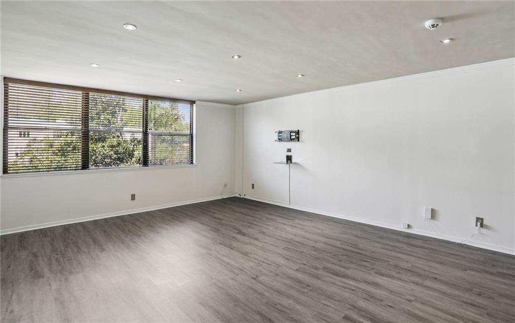 2925 Pharr Court NW Unit 316