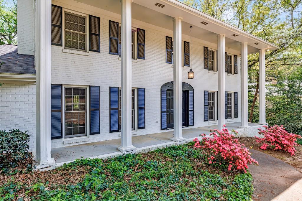 1605 Damon Court