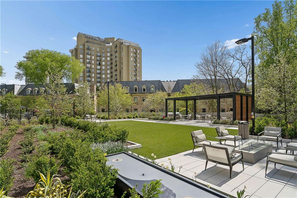 2660 Peachtree Road NW Unit 4A
