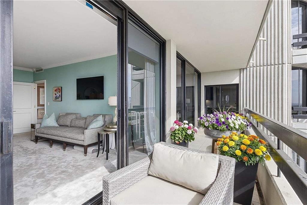 2660 Peachtree Road NW Unit 34F