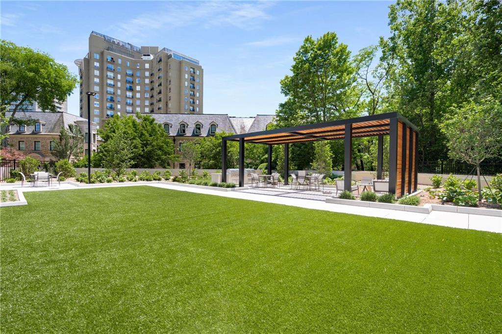 2660 Peachtree Road NW Unit 34F