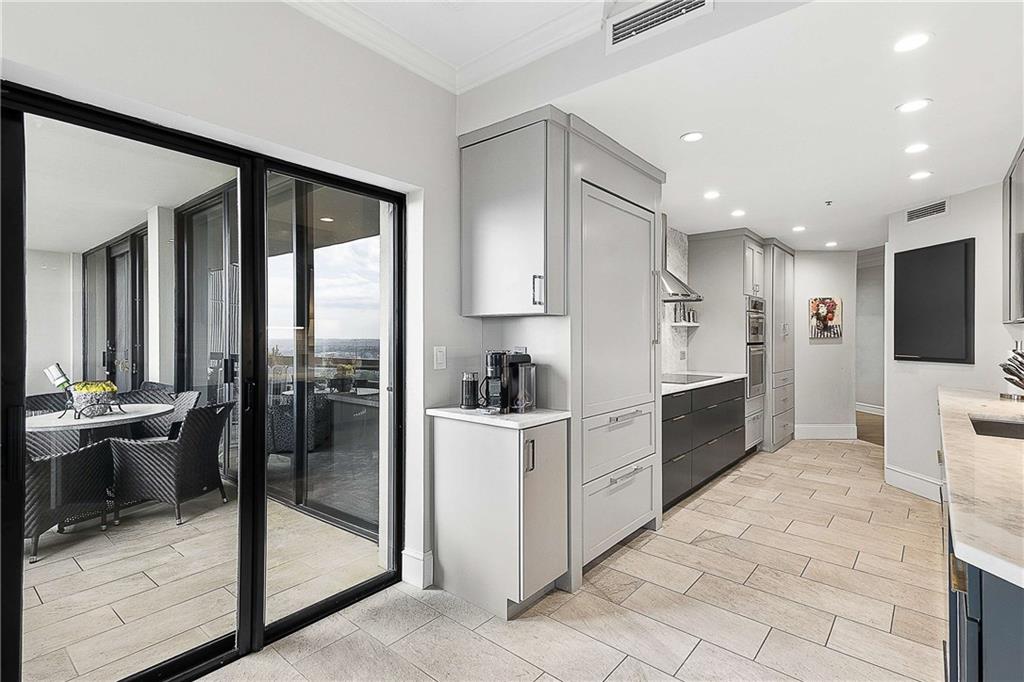 2660 Peachtree Road NW Unit 34F