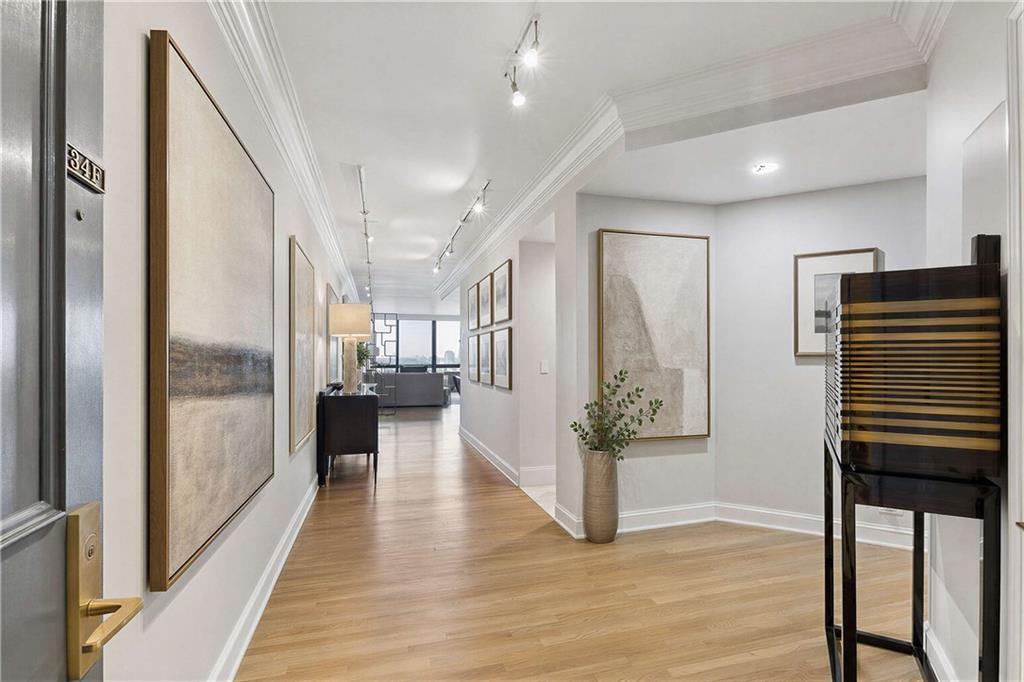 2660 Peachtree Road NW Unit 34F