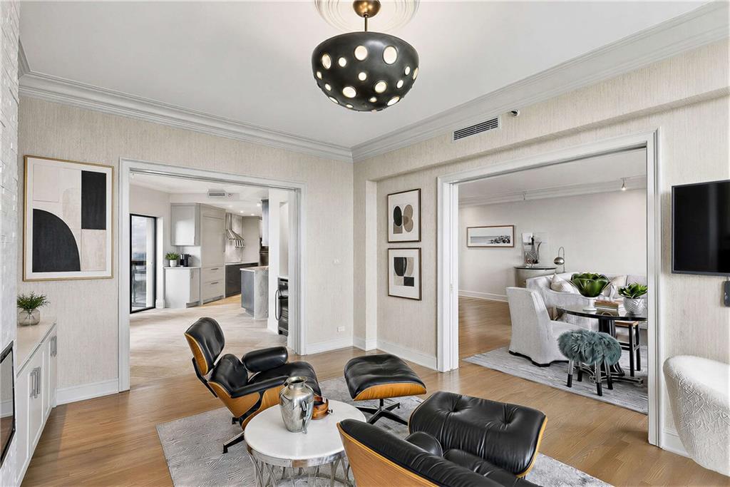 2660 Peachtree Road NW Unit 34F