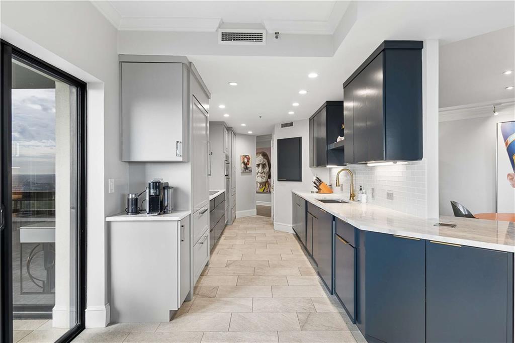 2660 Peachtree Road NW Unit 34F