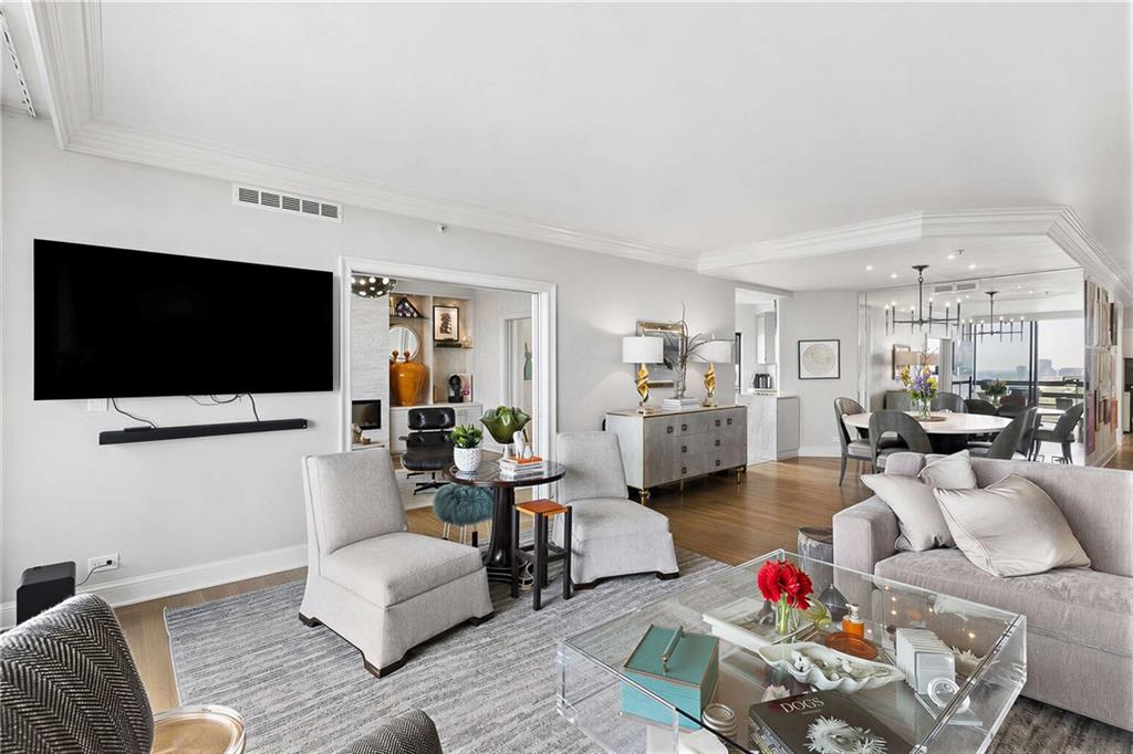 2660 Peachtree Road NW Unit 34F