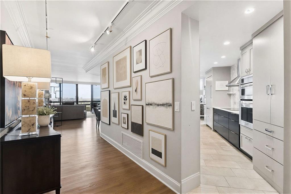 2660 Peachtree Road NW Unit 34F
