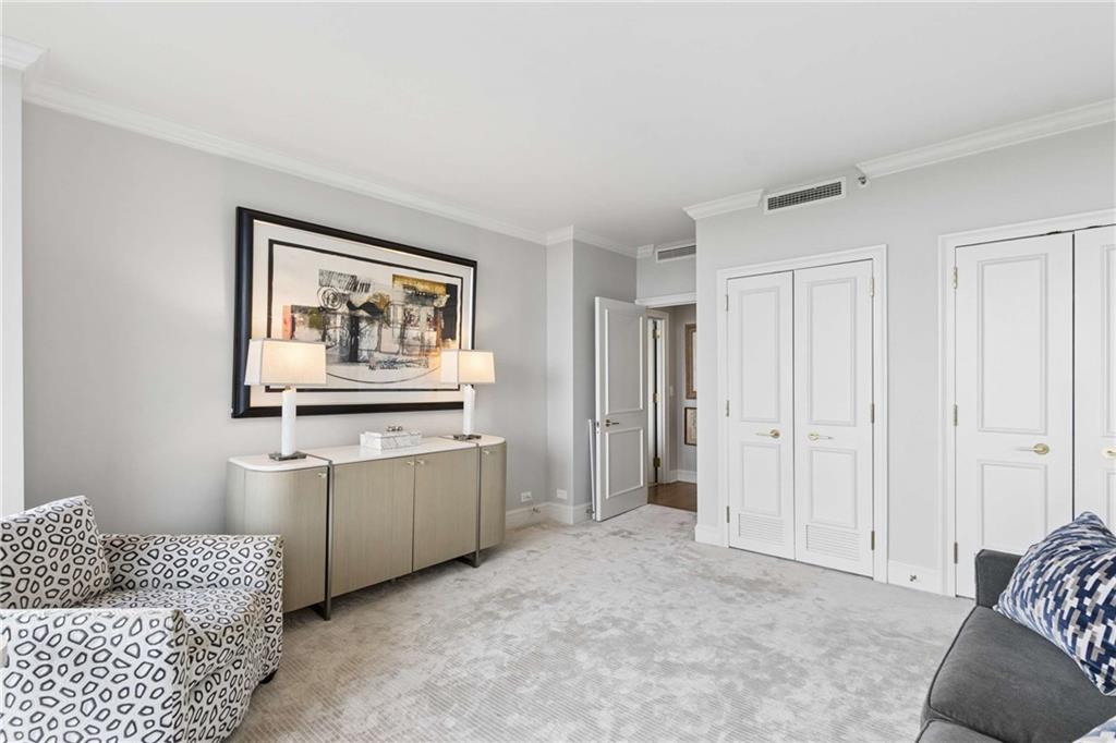 2660 Peachtree Road NW Unit 34F