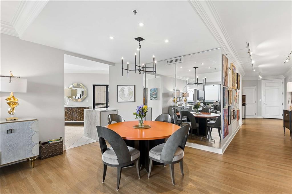 2660 Peachtree Road NW Unit 34F