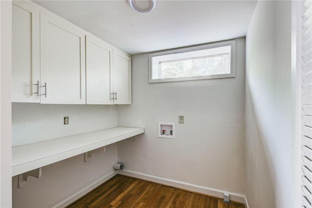 378 Hillside Drive NW