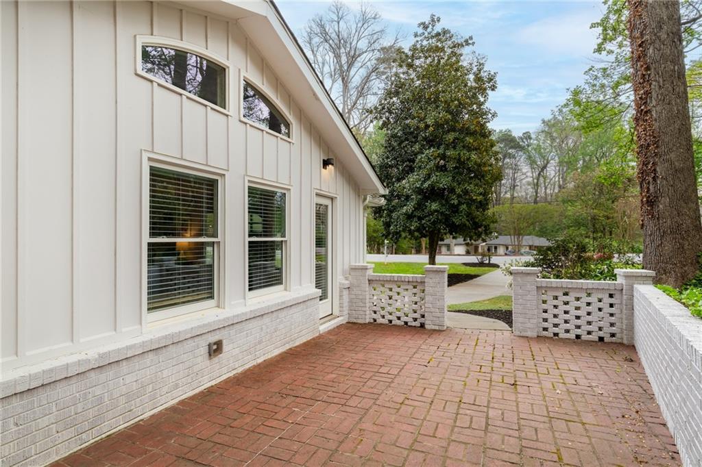 2171 Azalea Circle