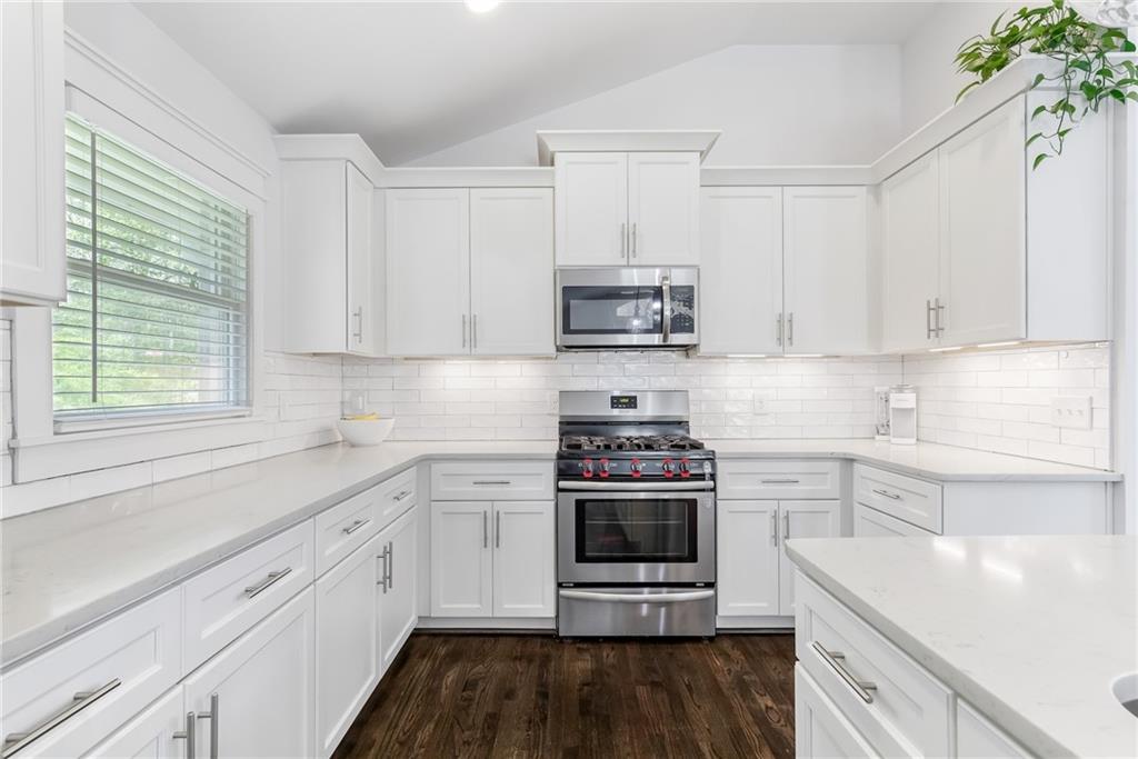 2171 Azalea Circle