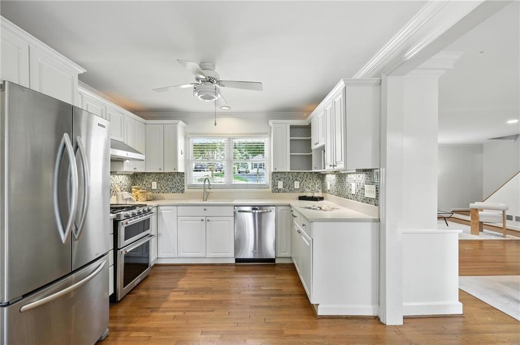 2569 Ridgewood Terrace NW