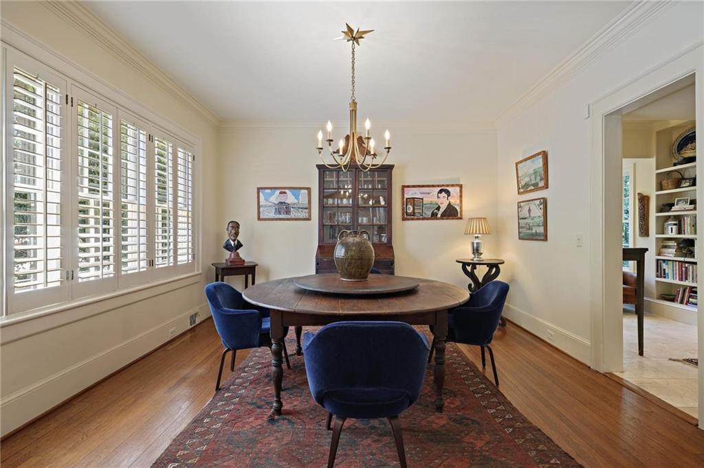 10 Palisades Road