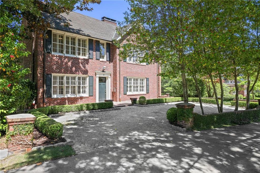 10 Palisades Road