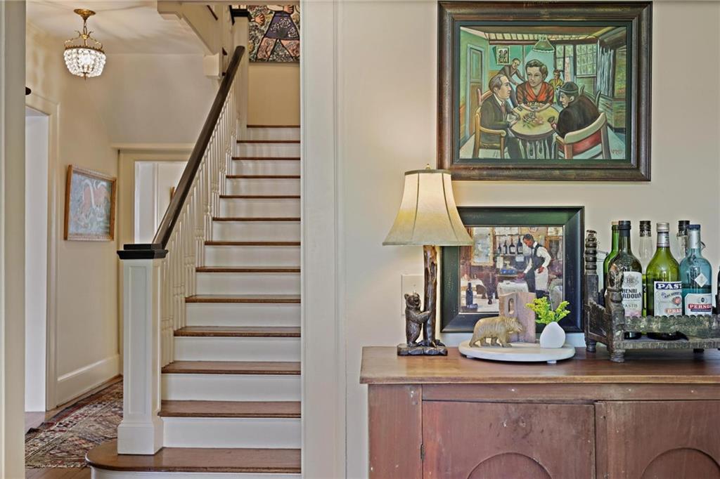 10 Palisades Road