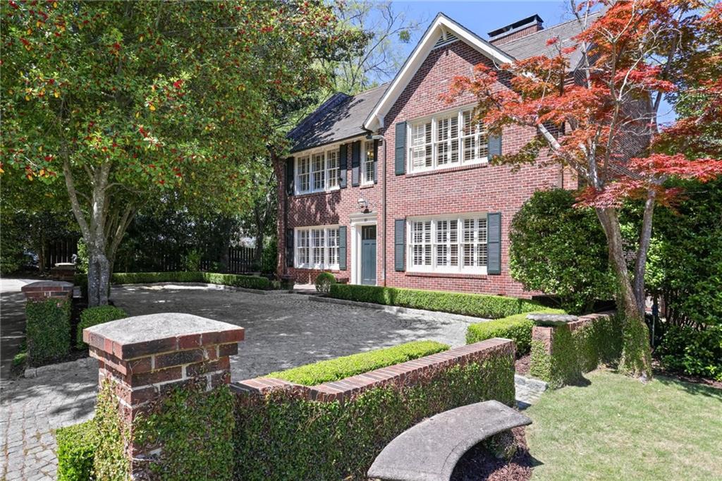 10 Palisades Road
