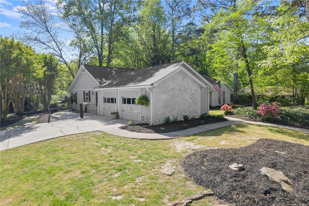 4380 Oak Lane