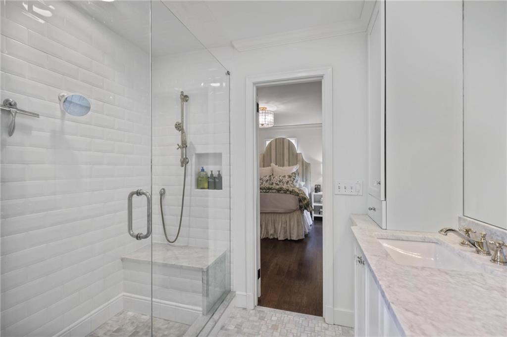 256 Brighton Road NE