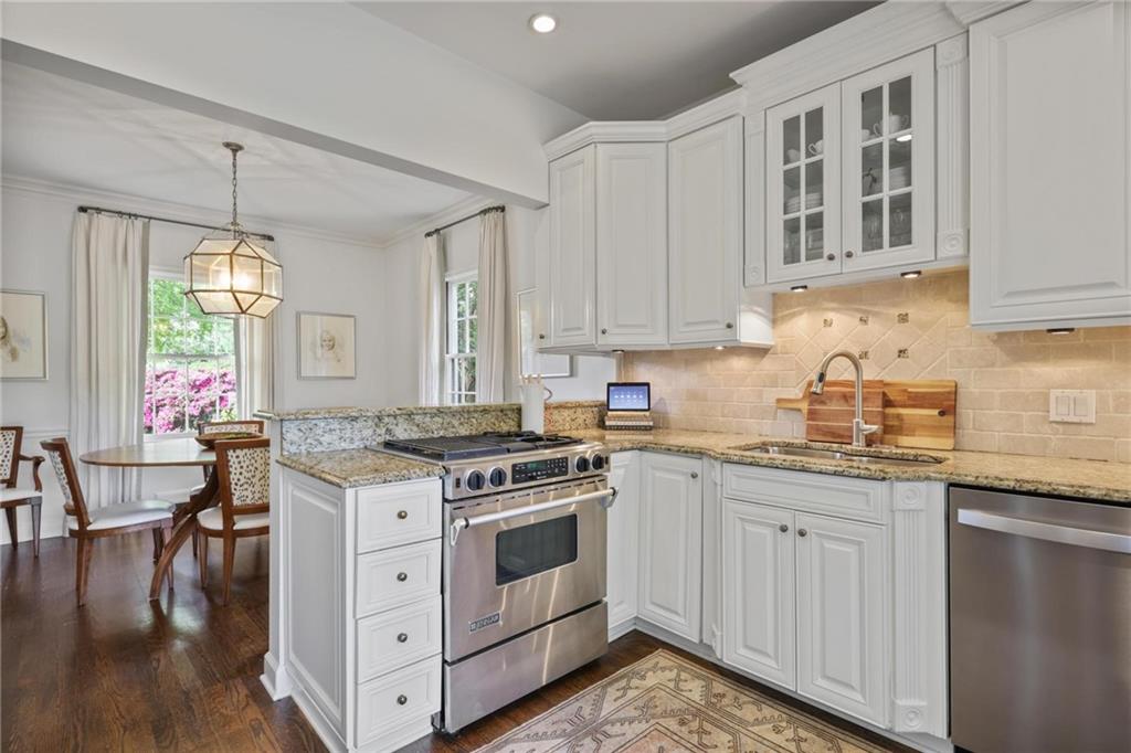 256 Brighton Road NE