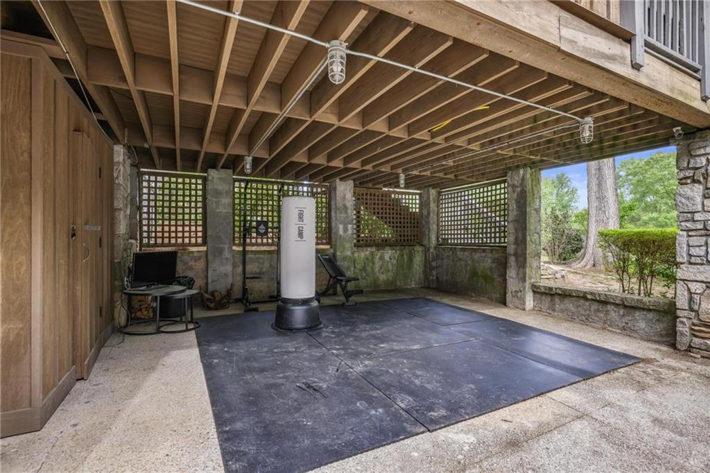 256 Brighton Road NE